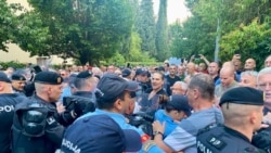 Sukob demonstranata i policije u Podgorici uoči dodjele Trinaestojulske nagrade