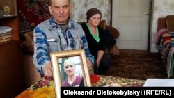 Михайло і Галина Сторожки прагнуть, аби люди дізналися, «як ФСБ вбила їхнього сина»