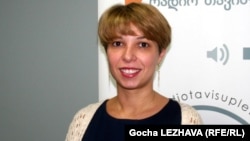 ნინო ლომჯარია