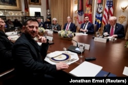 Перед початком переговорів