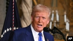 დონალდ ტრამპის გამოსვლა ფლორიდაში, როცა ვოლოდიმირ ზელენსკი გააკრიტიკა