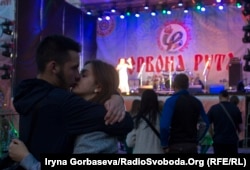 Всеукраїнський фестиваль «Червона рута-2017» в Маріуполі