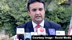 شکیب مستغنی