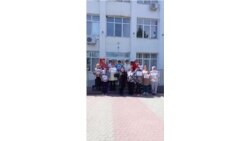 Видеообращение жителей Семикаракорского района из-за химикатов на полигоне "Южного города".mp4