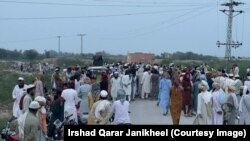 په جانیخېلو کې خلک د احتجاج په توګه راوتلي دي - انځور مې ۹، کال ۲۰۲۵م