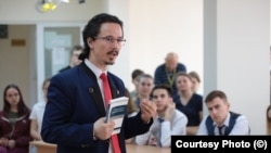 Judecătorul Cristi Danileț, exclus pentru a doua oară din magistratură: „Mi-am riscat cariera, iar în aceste zile trăiesc o adevărată tragedie pentru mine și familia mea”.