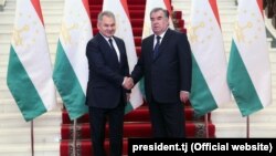 Душанбе, 28 мая 2019 года. Министр обороны РФ Сергей Шойгу на встрече с президентом Таджикистана Эмомали Рахмонов
