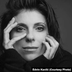 Šejla Kamerić: Umjetnost jeste korektiv društva, ona treba da bude dokument vremena u kojem živimo, da kroz nju učimo