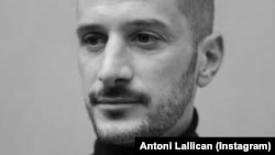 4-та окрема важка механізована бригада у фейсбуці повідомила, що Антоні Лаллікан загинув внаслідок прицільного удару російського FPV-дрона