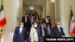 ایران ته د ملا برادر په مشرۍ د طالب پلاوي سفر او له د دغه هېواد د بهرنیو چارو له وزیر جواد ظریف سره لیدنه