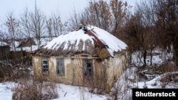 Східна Слобожанщина. Українська хата на хуторі Дивногір'я у Лискинському районі Воронезької області нинішньої Росії