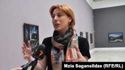 ეკა კიკნაძე, ხელოვნებათმცოდნე