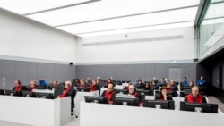 Si e arsyeton Specialja pranimin e dokumenteve nga autoritetet serbe?