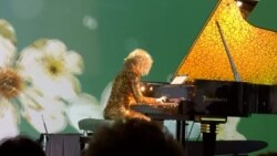 Festivalul Enescu | Două concerte senzoriale dedicate lui Gustav Klimt, susținute de pianista Alexandra Silocea