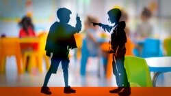 Деца во градинка си играат политичари