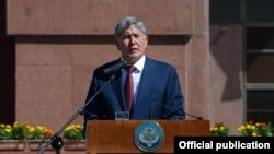 Алмазбек Атамбаев на праздновании Дня независимости в Бишкеке. 31 августа 2014 года.