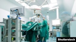 Закон передбачає, що кожна повнолітня дієздатна особа має право відкликати свою письмову згоду або незгоду на посмертне донорство