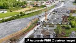 Rad na dijelu Koridora Vc, sjeverno od Zenice.