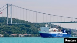 Bosfor bogazy, Stambul