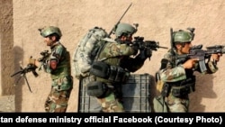 نیروهای افغان حین عملیات نظامی