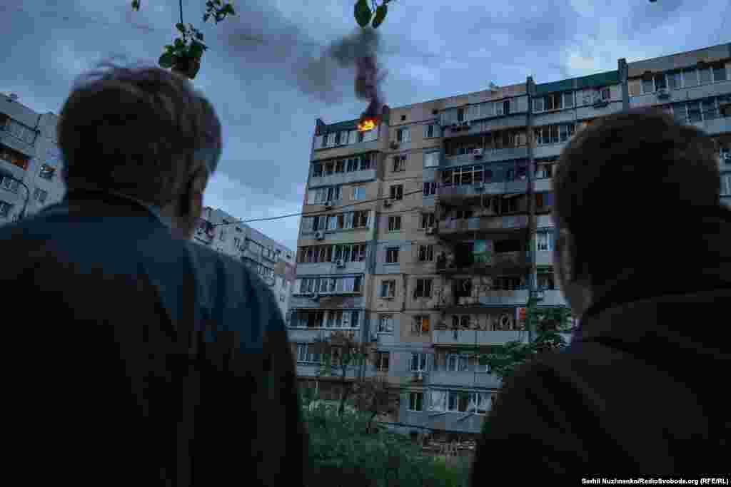 Наслідки атаки дронів в Оболонському районі