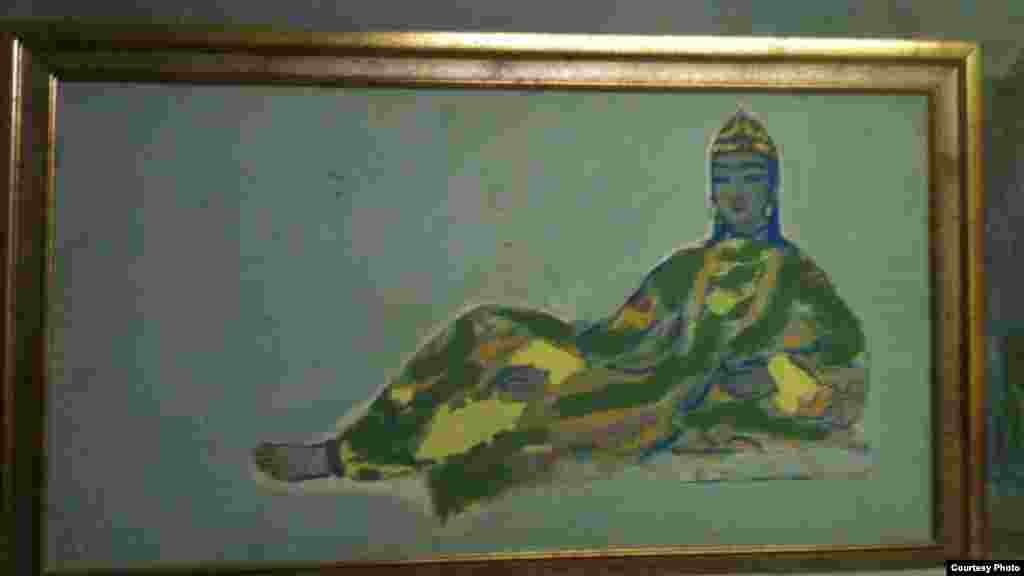 Akhmarov's "Uyghur Girl."&nbsp;