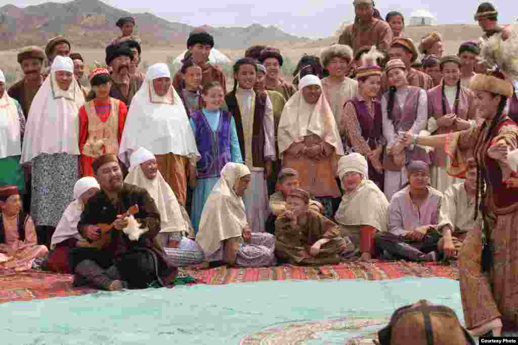 "Құнанбай" фильміндегі жиынның фотосы. 20 шілде 2014 жыл.&nbsp;