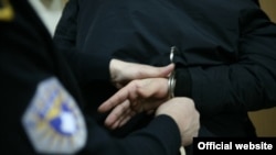 Fotografi ilustruese. 