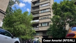 Cinci din cele 20 de apartamente din acest imobil din centrul Bucureștiului sunt neocupate și administrate de Administrația Fondului Imobiliar București