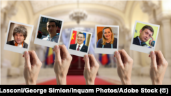De la dreapta la stânga, candidații la președinția României Nicușor Dan, George Simion, Victor Ponta, Elena Lasconi, Crin Antonescu - în 2015.
