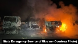 Горящие автомобили в Днепропетровской области, Украина, 4 ноября 2025 года 