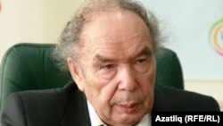 Индус Таһиров, тарихчы галим