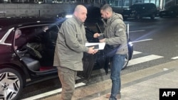 Ministrul Apărării din Ucraina, Rustem Umerov, în momentul în care a ajuns la Ministerul Apărării de la Seul. 27 noiembrie 2024. 