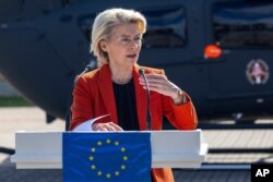 Старшыня Эўрапейскай камісіі Урзуля фон дэр Ляен ля мяжы зь Беларусьсю ў Літве. Меднікі, 1 верасьня 2025