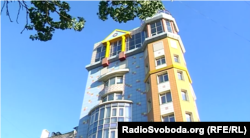 Будинок в окупованому Донецьку, в якому Сазонова придбала квартиру