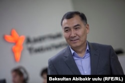 Равшан Жеенбеков.