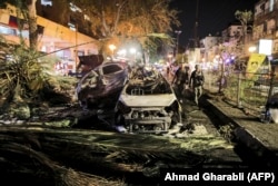 На місці влучання палестинської ракети в Голоні біля Тель-Авіву, 11 травня 2021 року