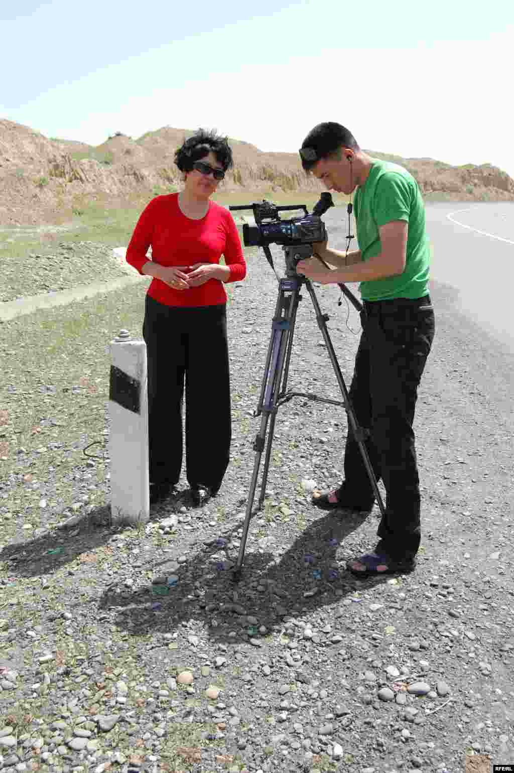 Бюбюкан Досалиева преподавала на кафедрах журналистики КНУ им. Жусупа Баласагына и в БГУ.
