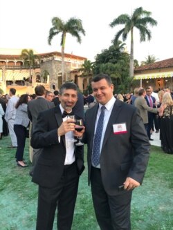 Ionel Roiban și Eugen Tomac, liderul PMP, în Florida.