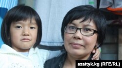 Алайдын хакас келини Мария кайынсиңдиси менен