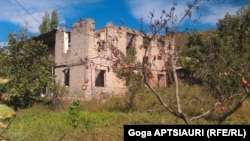 დამწვარი სახლი დვანში