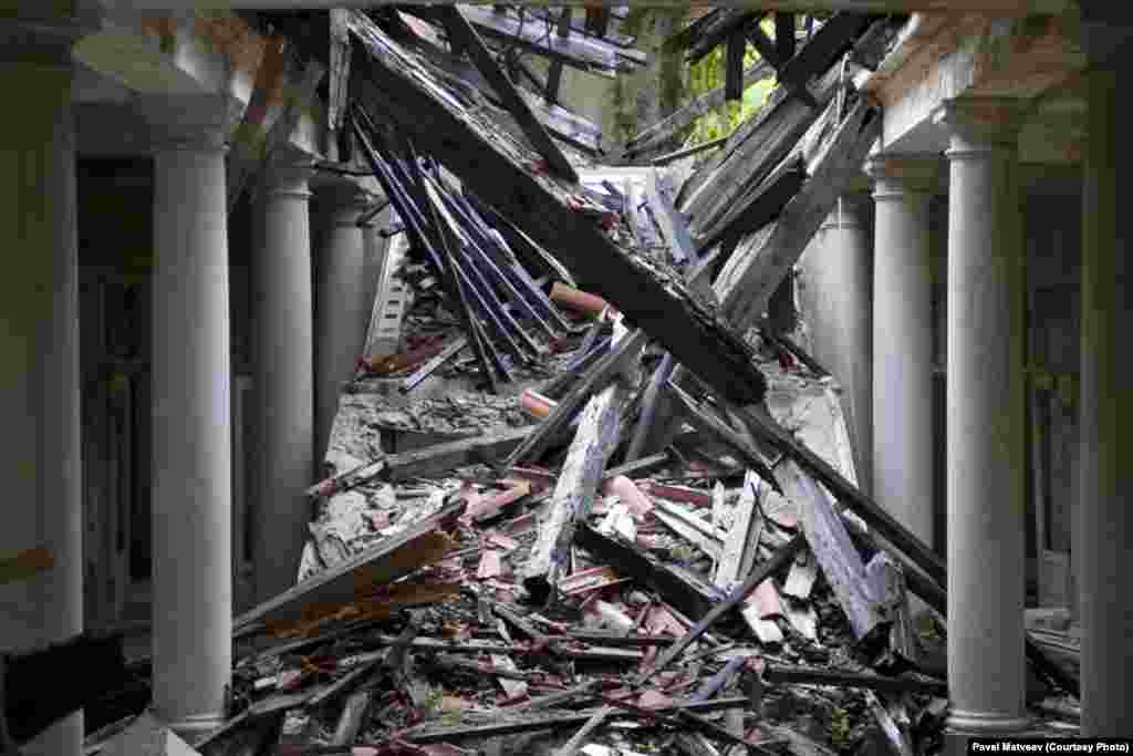 Отель "Гранд", детали