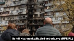 Другий день під атакою: лівий берег Києва після ударів «Шахедами» та балістикою (фоторепортаж)