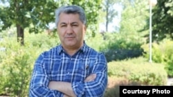 Муҳиддин Кабирӣ аз соли 2006 роҳбари ҲНИТ аст