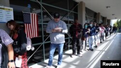 په امریکا کې د روانو ټاکنو له بهیره یو انځور