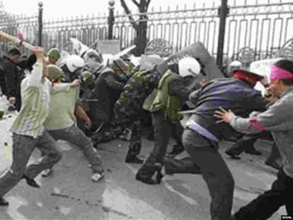 24-март: Жоогазын ыңкылабы #5