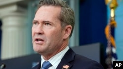 Советник президента США по нацбезопасности Майк Уолтц