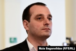 ირაკლი აბესაძე, თბილისის საკრებულოს ფრაქცია ”ნაციონალური მოძრაობა - თბილისის” ყოფილი თავმჯდომარე და პარტია „ევროპული საქართველოს“ ყოფილი წევრი.