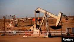 ნავთობის საქაჩი კალიფორნიაში