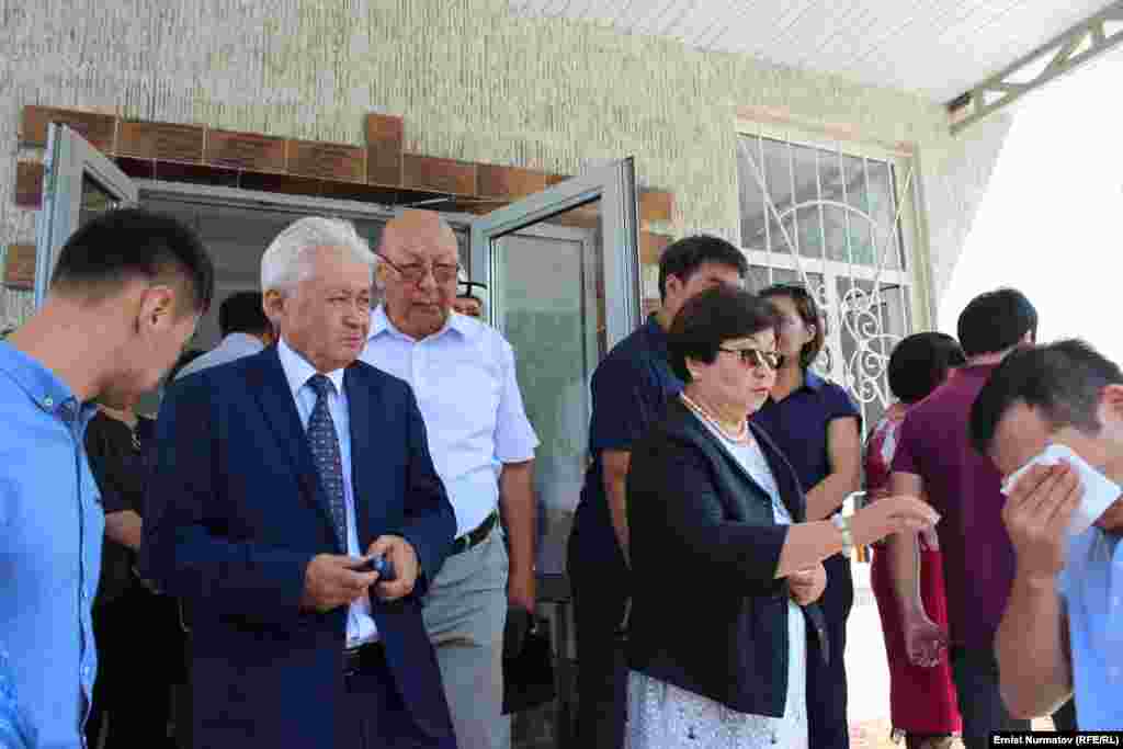 Уланбек Эгизбаевдин сөөгү 24-июлда өзү туулган Кочкор районунун Көк-Жар айылында коюлат. Журналисттин тажиясы саат 10.00дө болот.&nbsp;